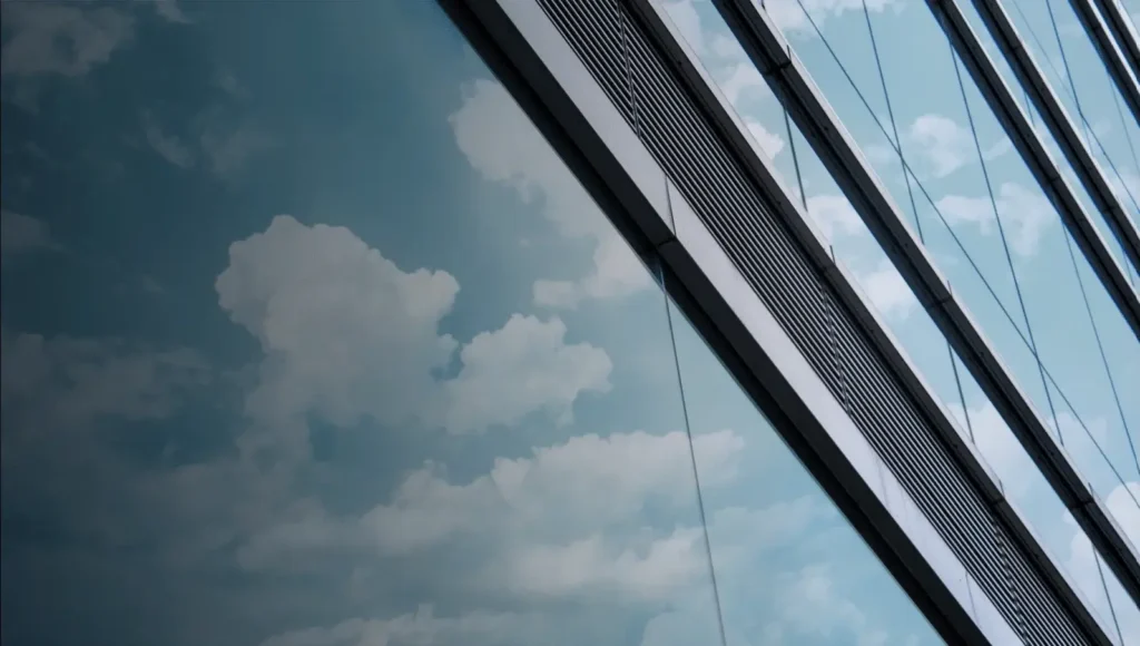 Cloud application modernization services hero